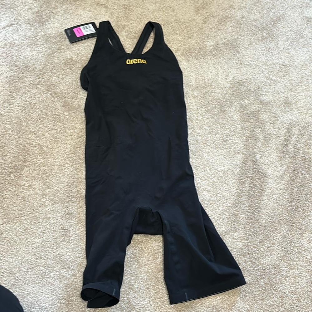 NEW!!! Arena Full back competition suite